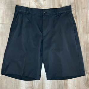 IZOD | Black Golf Shorts | Sz 32